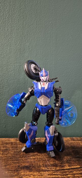 Transformers legacy- Arcee