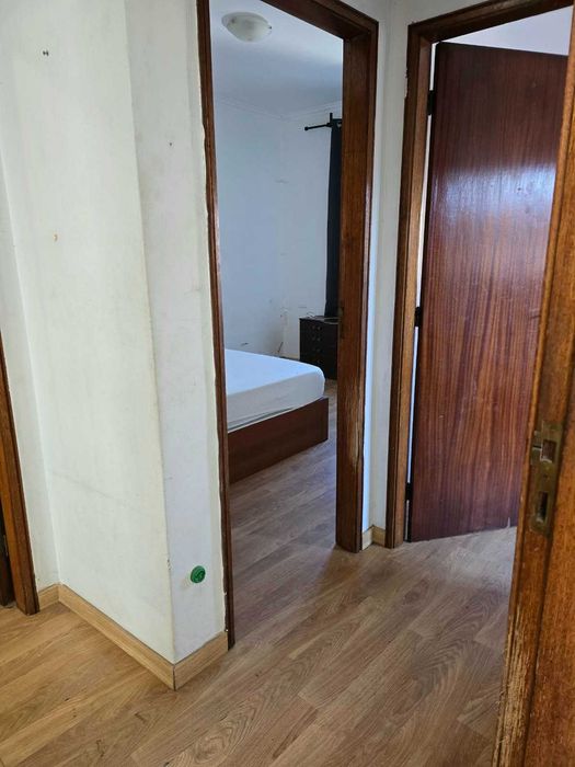 ARRENDA-SE CASA T2 em Guifões - matosinhos