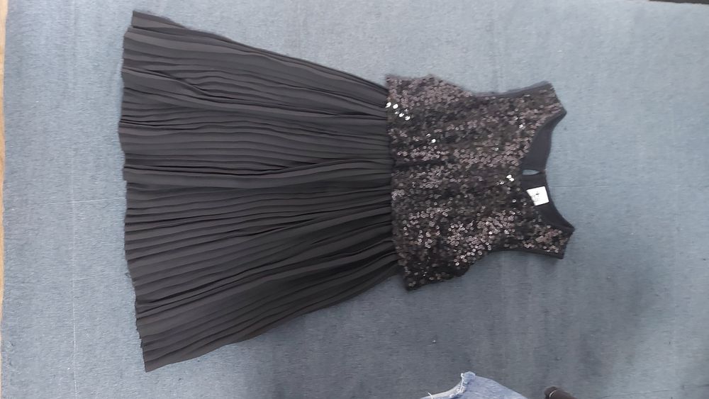 Плаття размер 140