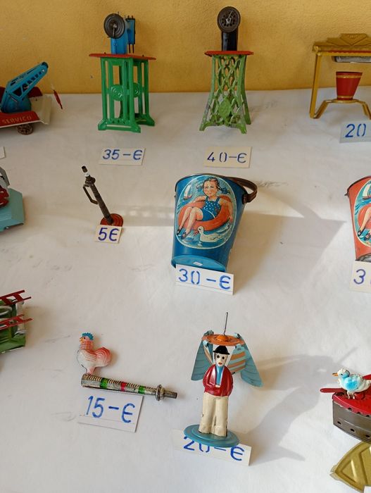 Brinquedos Portugueses em chapa vários fabricantes
