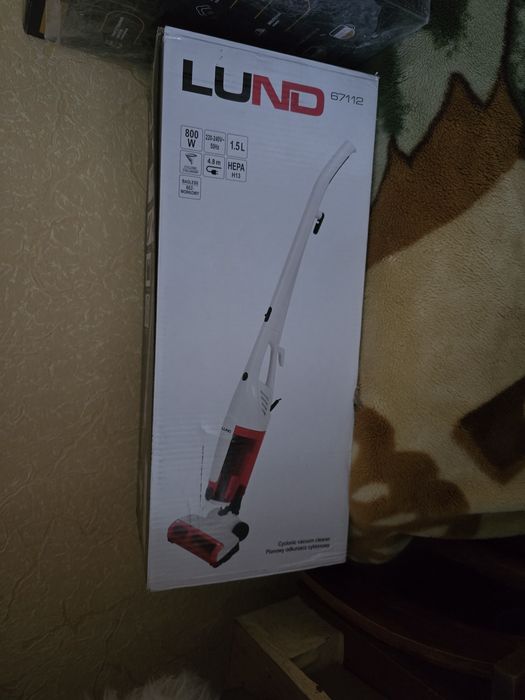 Продам вертикальний пилосос LUND 67112 (циклонний)