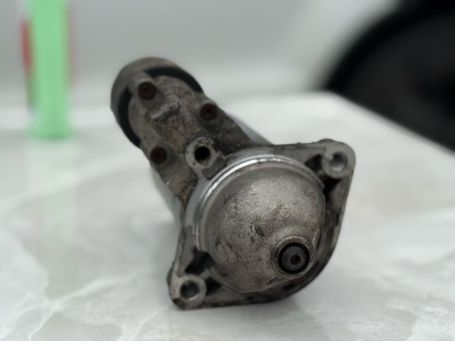 BMW E39 М57 Стартер BOSCH стартер бмв е39 м57 2.2 квт Ідеал Шрот