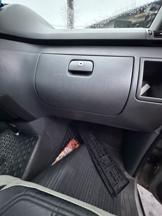 Schowek pasażera Mercedes Vito 639