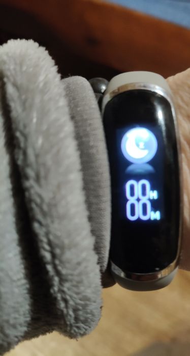 Фітнес браслет Smatt Band R 16