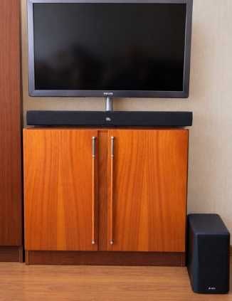 Саундбар  HEOS HomeCinema HS2  від Denon.