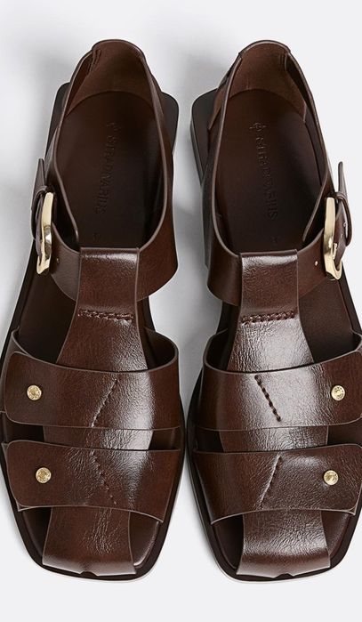 Сандалі Stradivarius