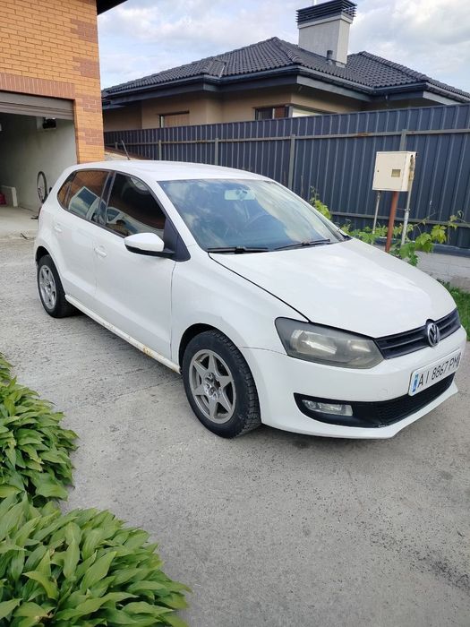 Фольксваген поло.