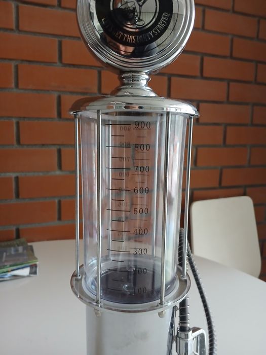 Dystrybutor na Alkohol Drinking Station
