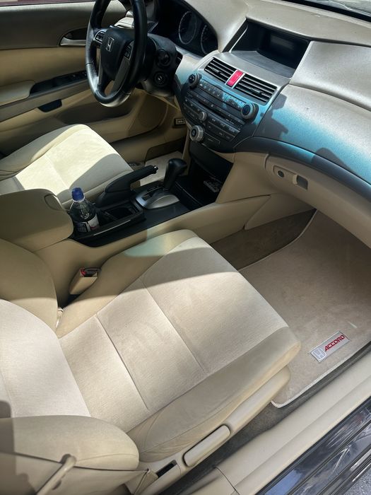 Продам Honda Accord 8 (USA version)