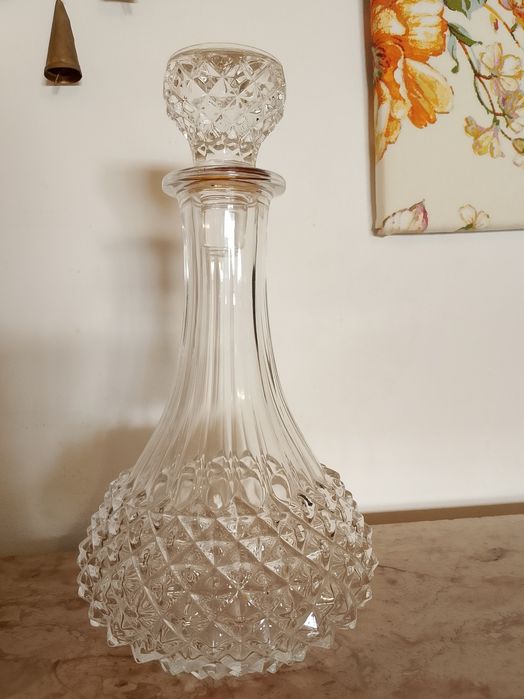 Various decorative items509443906607534087