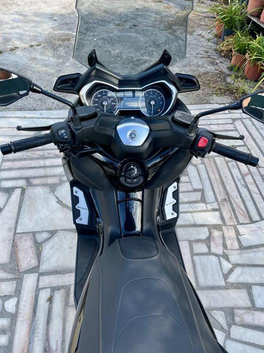 Yamaha XMAX 400 Iron Max