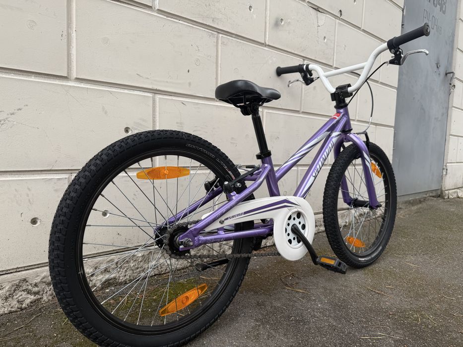 Велосипед дитячий Specialized Hottrock 20 гарний стан