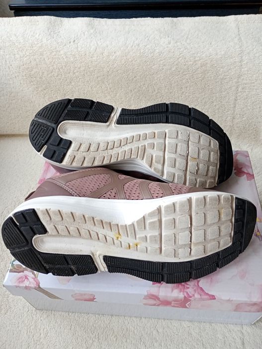 Buty sportowe Endurance