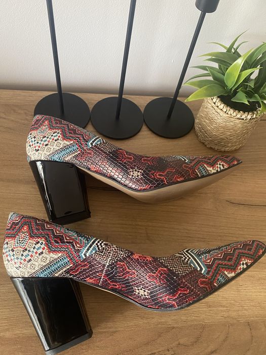 Buty na obcasie czółenka pantofle szpilki