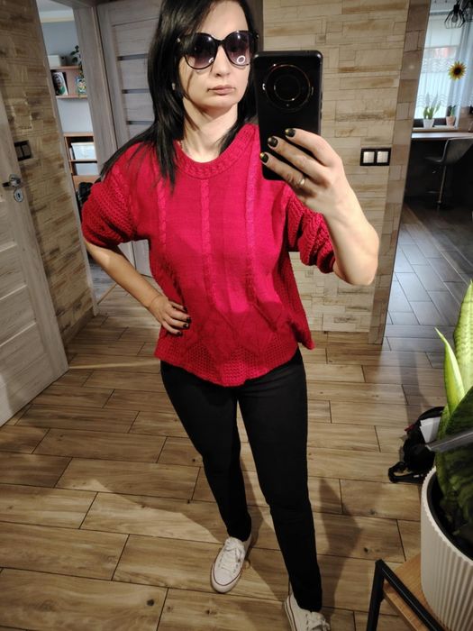 Piękny sweter czerwony L/XL