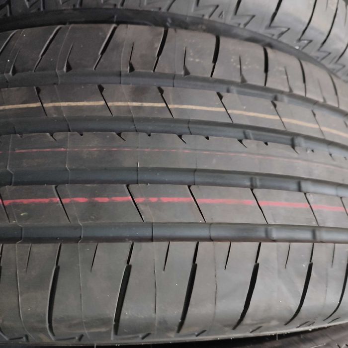 Opony 215/55-18 95 H  Bridgestone Turanza T005A  SUV 4x4