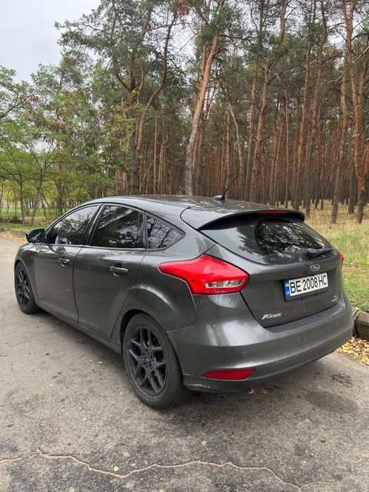 Ford focus SE 2016
