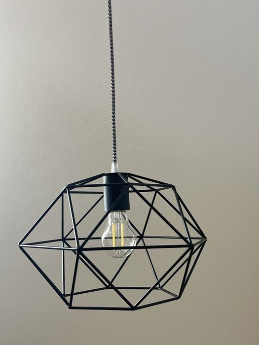 Lampa pokojowa w stylu industrialnym, czarna, hexagon