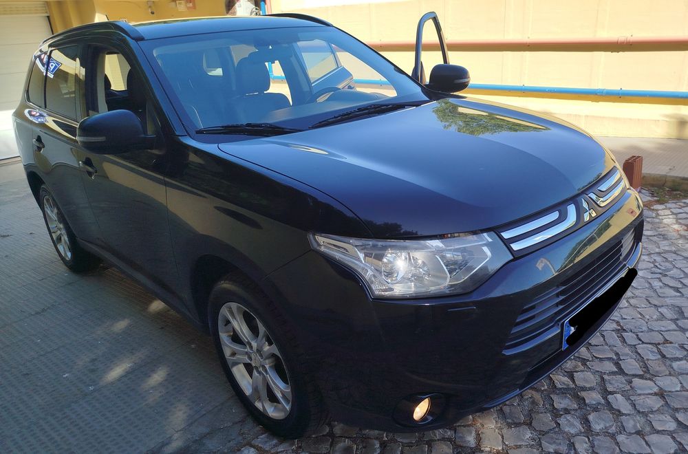 Mitsubishi Outlander 2.2DiD 150cv/7Lug/2014/Nacional/Excelente viatura