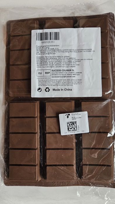 Силіконова форма для шоколаду зі шпателем