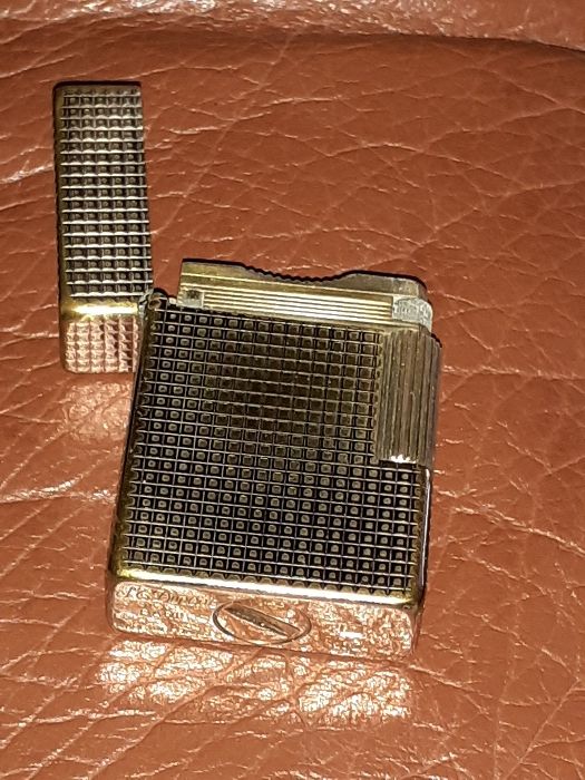 Isqueiro Dupont Gravado "M.S"