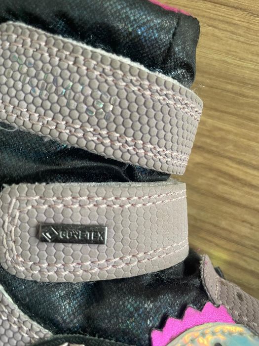 Buty zimowe, śniegowce dziecięce Primigi, rozmiar 24, Gore-Tex
