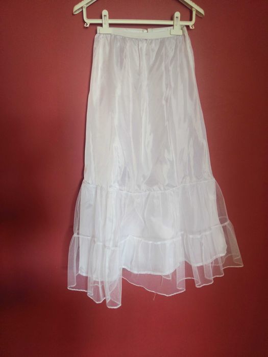 Piękna sukienka komunijna