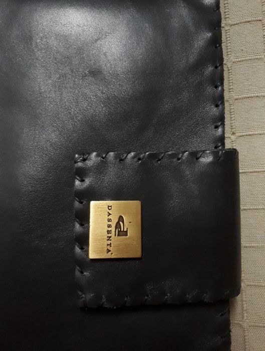 Capa de Agenda / Documentos em pele D Assenta