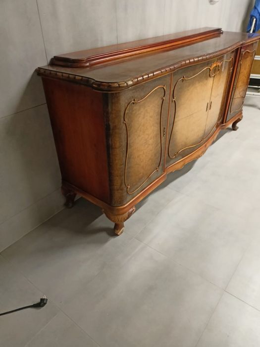 Sprzedam drewnianą komodę