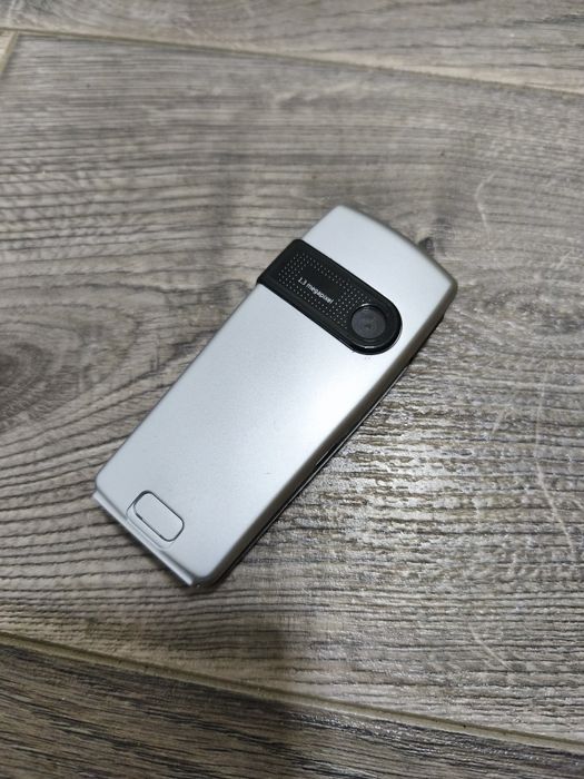 Продам  Nokia 6230