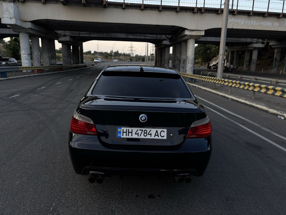 Продам BMW e60, N52B25 , механіка 6