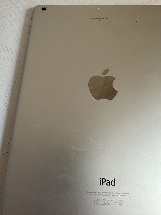 Ipad biały dla kobiety