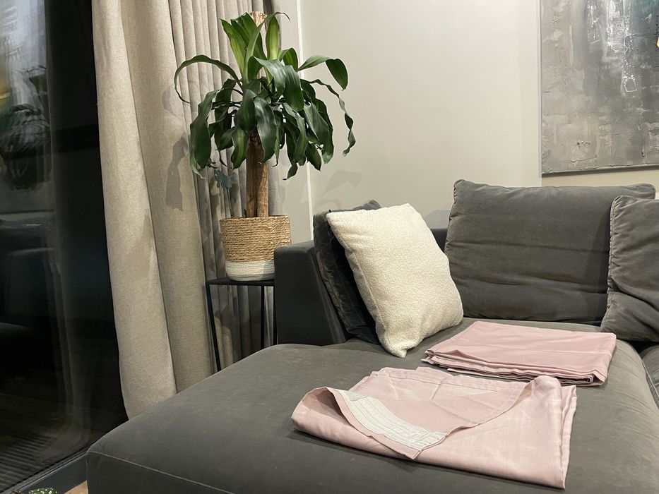 IKEA zaslony x2 bladorozowe róż blady komplet bdb Długosć 3 m