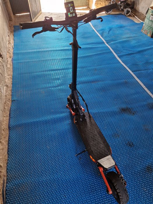 Tratinete eletrica