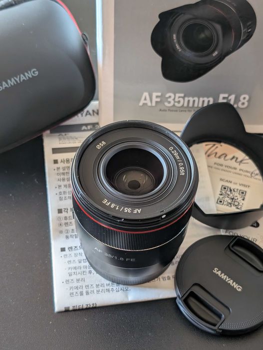 Об'єктив Samyang AF 35mm f1.8 EF для Sony E
