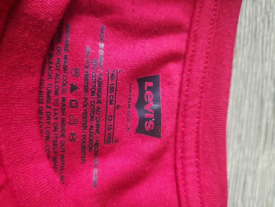 Nowa bluzka Levi's