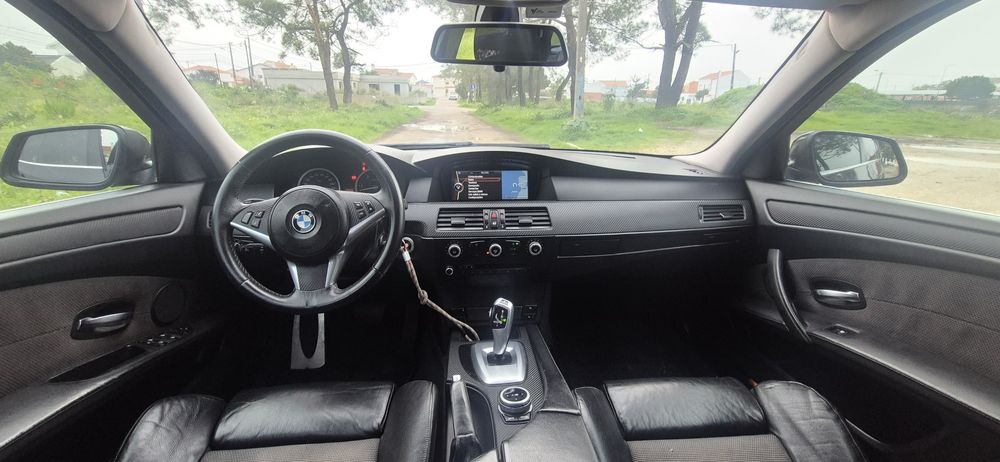 BMW 525d Touring 3.0 AUTOMÁTICA de 2010