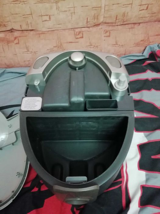 Пылесос  LG HIPPO на запчастини