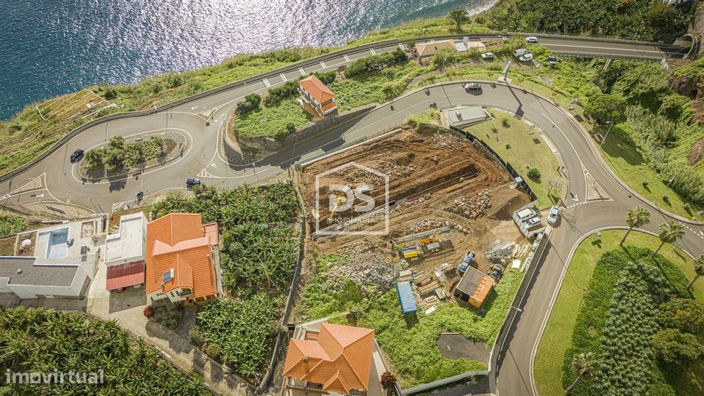 Moradia Geminada T3 Venda em Arco da Calheta,Calheta (Madeira)