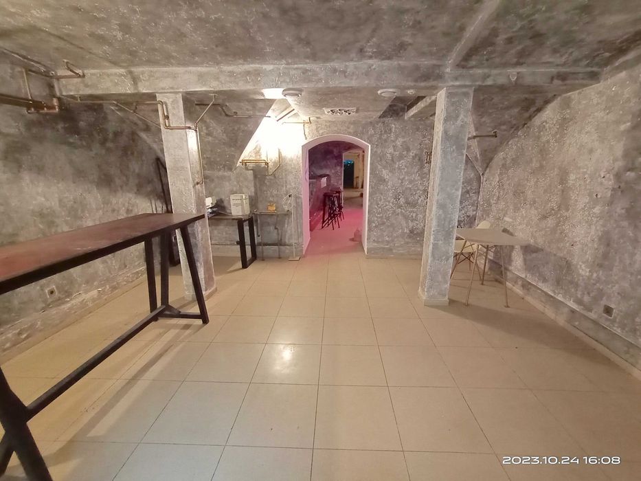 Аренда Сдам Паб 180м² Фасад Бунина,33/ пер Красный/ Кальян Караоке Бар