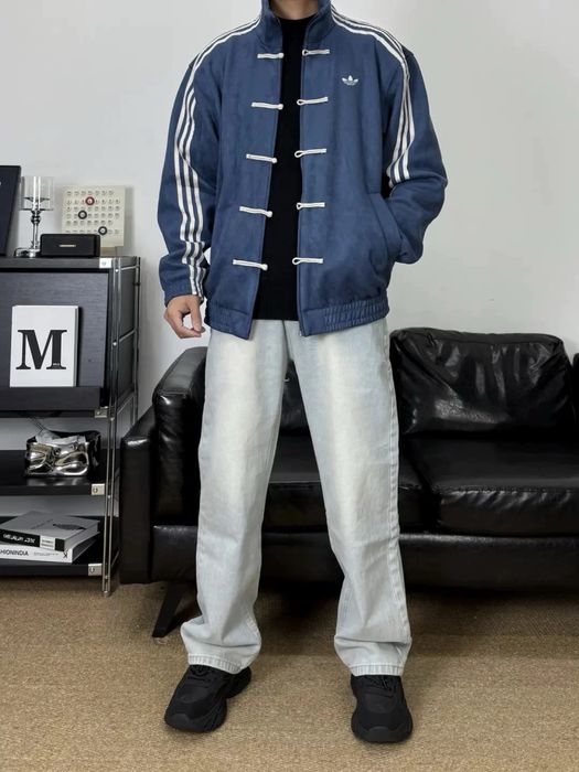 Толстовка Adidas в китайскому стилі