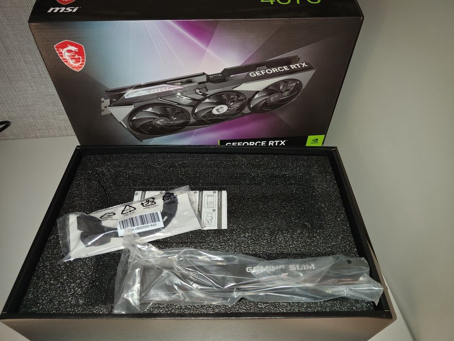 MSI GeForce RTX 4070 Ti Gaming X Slim 12G