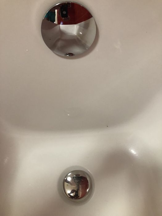 Painel de vidro com parte articulada