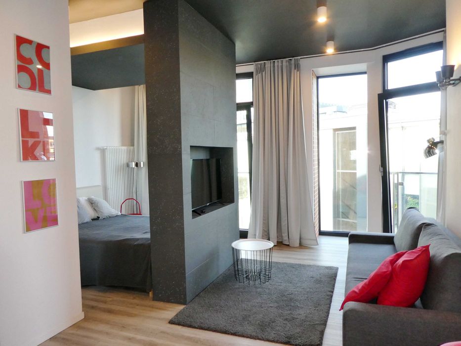 Pl. Konesera_Metro Dw. Wileński_premium studio z aneksem_38m2_Loft_blisko Centrum