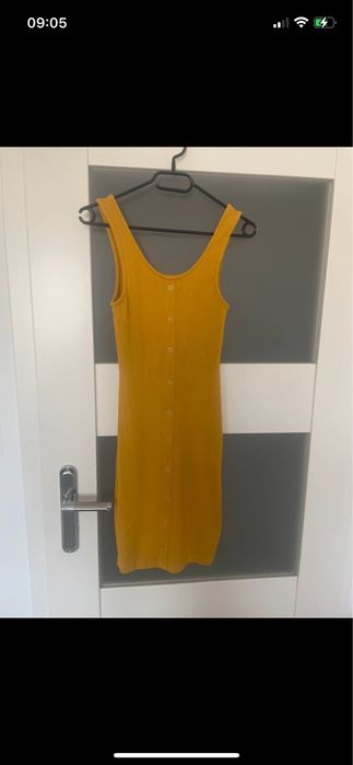 Prążkowana sukienka New Look rozmiar S