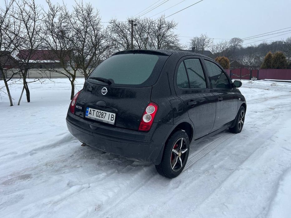 Нісан мікра на Автоматі!