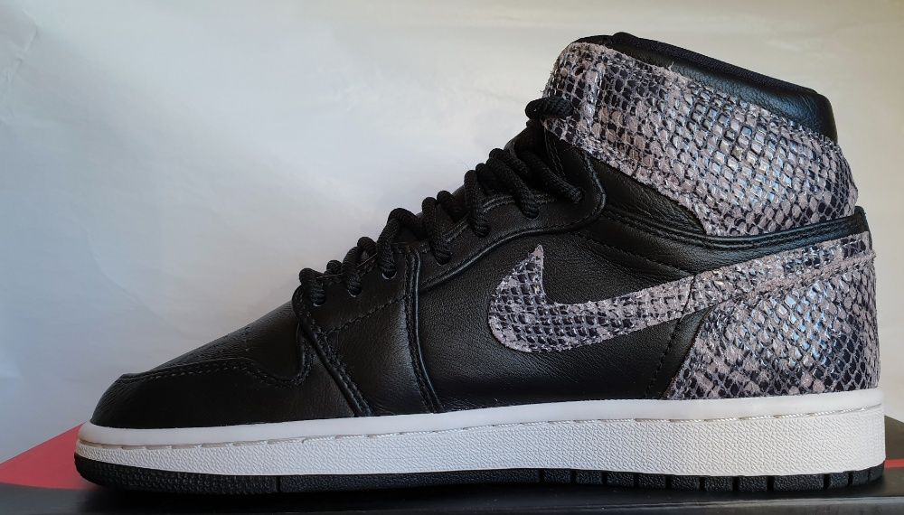 WMNS Nike Air Jordan 1 High Black Snake 2018 8US/39EUR/25CM