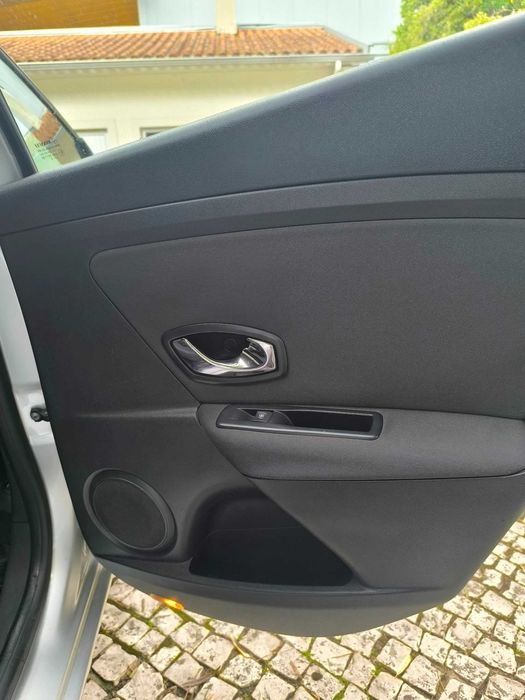 Renault Mégane 1.5 dCi Nacional – 2012 – 5 Portas