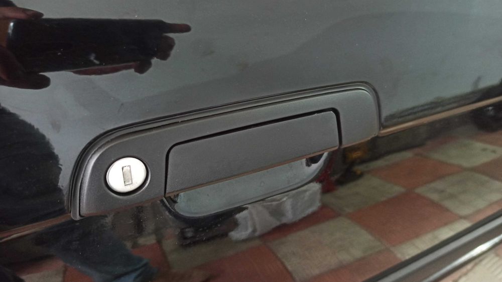 Накладки зовнішніх ручок Е32, Е34, Е36 + ущільнювач (оригінал/тайвань)