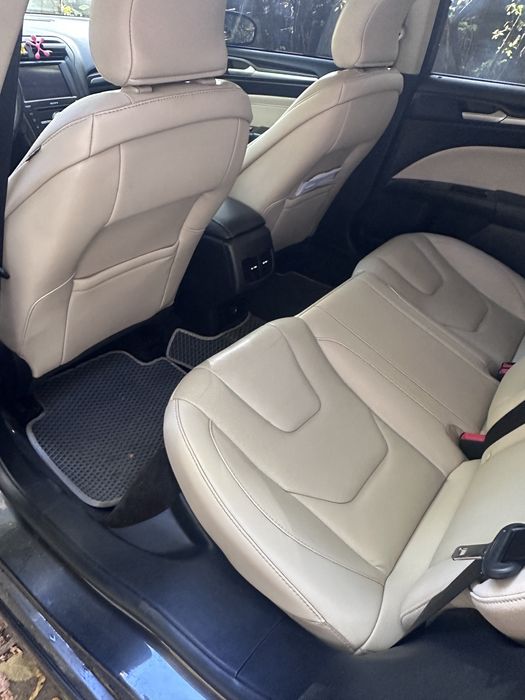 Ford fusion titanium